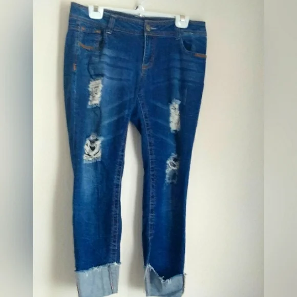 Twentyone Black By Rue 21 Jeans Women 9/10R Blue Distressed Casual Academia Y2K - Picture 1 of 3